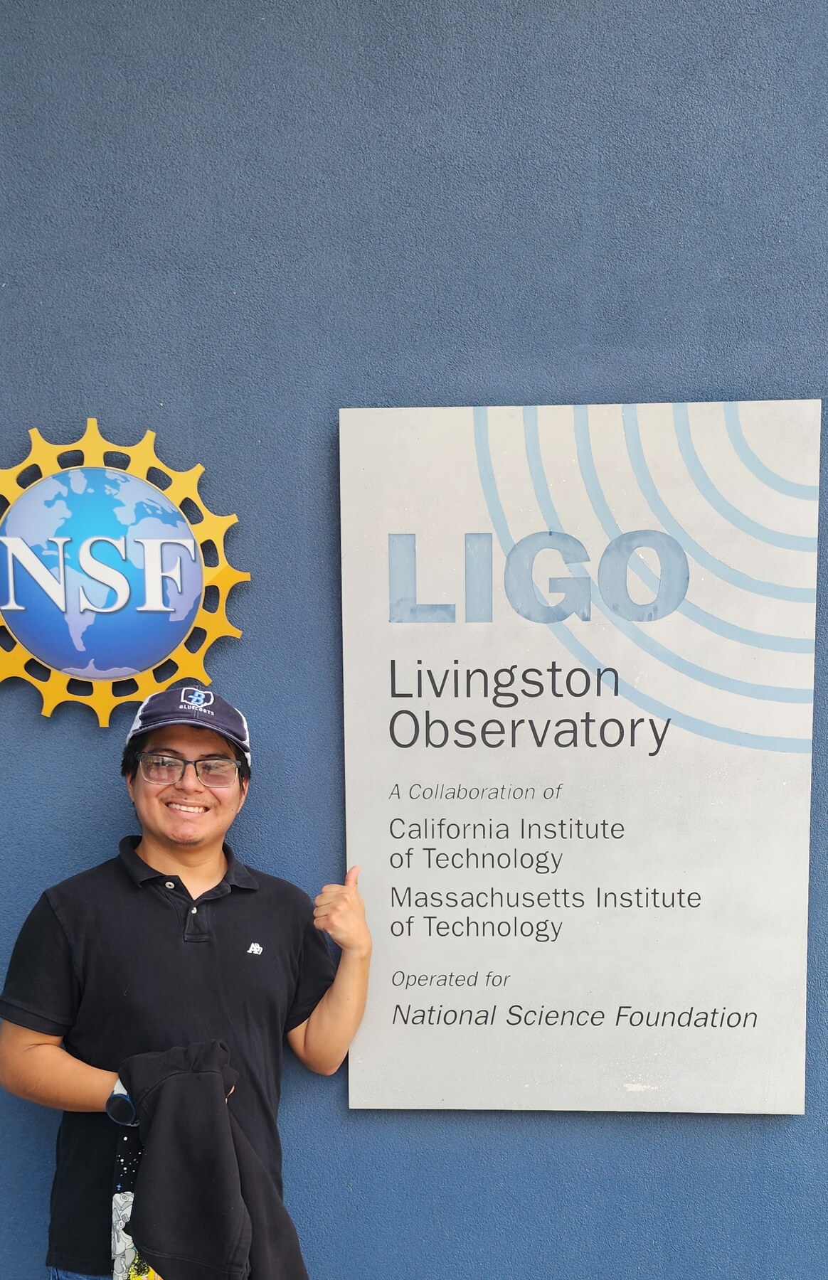 Alexander Mendoza visiting LIGO Livingston Observatory
